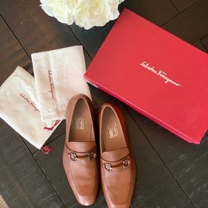 SALE! Men’s Salvatore Ferragamo brown dress shoes